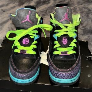 Jordan Kids Black and Green Sneakers Son of mars